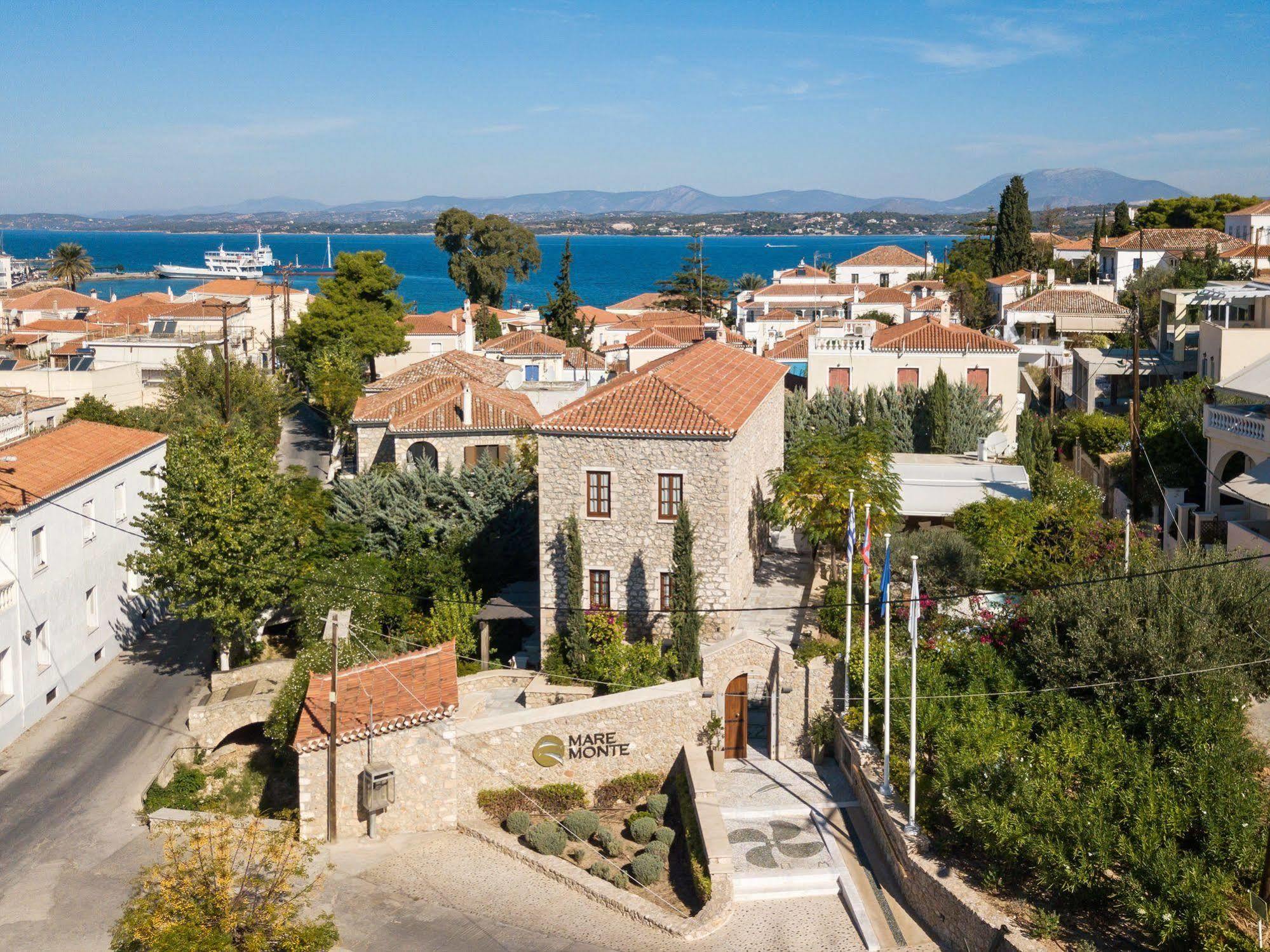Mare Monte Luxury Suites Spetses Town Exterior photo